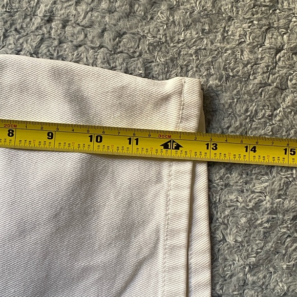 Arizona High-Rise White Denim Shorts - Picture 8 of 8